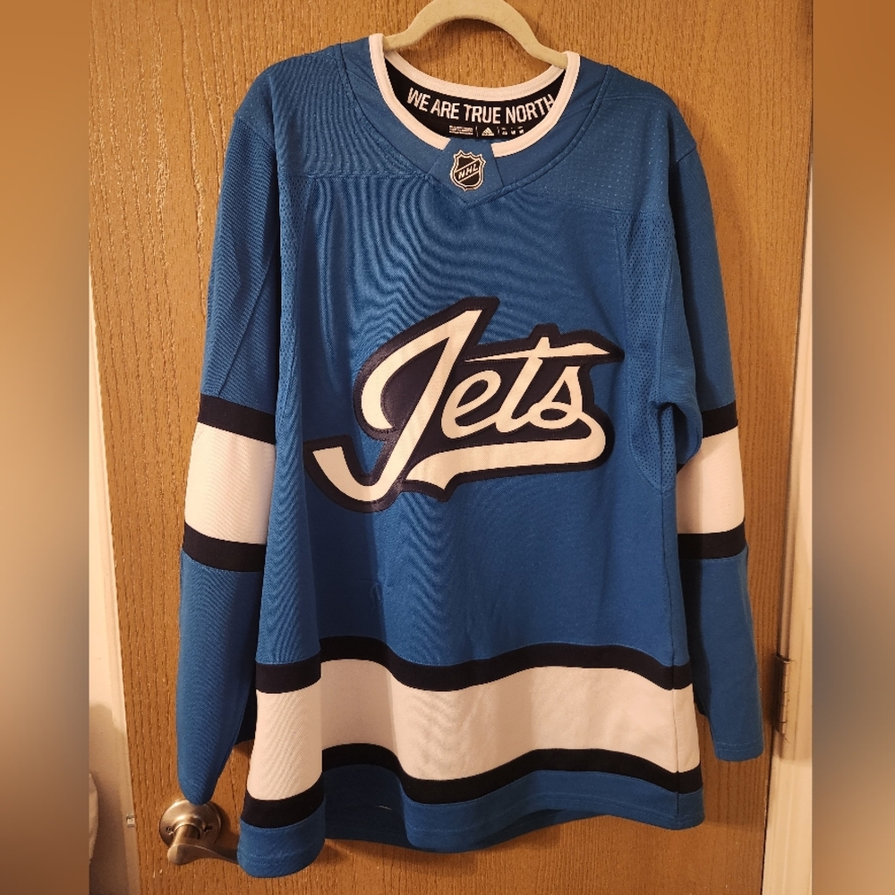 Winnipeg Jets Jersey